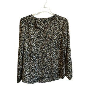 Talbots Pullover Gray and Black Light Weight Career Blouse Size Large